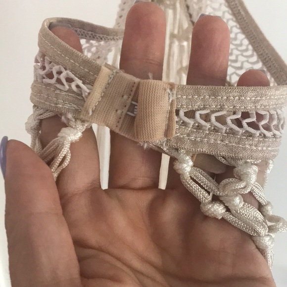 BNWT EASTNWEST LABEL FRINGE BRALETTE TOP M - Picture 7 of 7